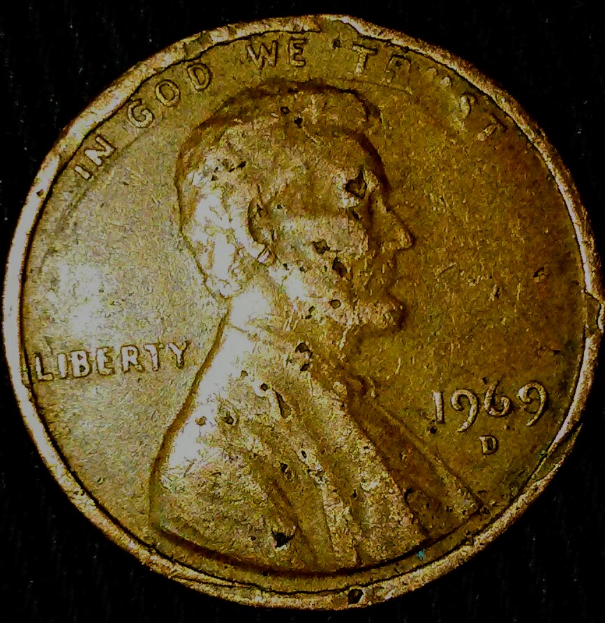 1969-D-US-Penny.....-Insight-On-It-With-This-Zoomed-In-Pic.